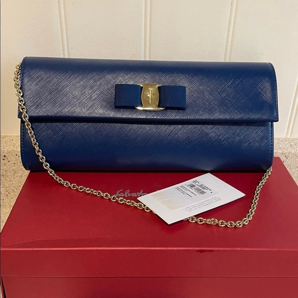 Salvatore Ferragamo shoulder bag / Clutch